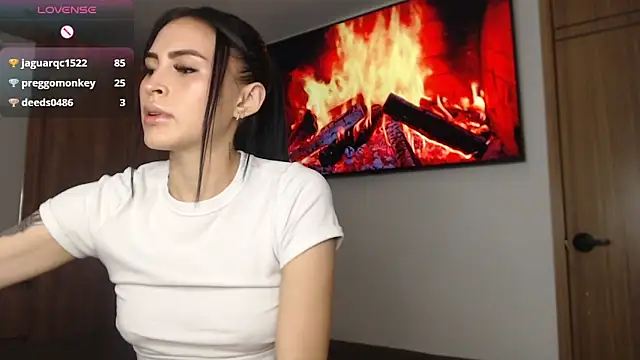 Linda  fiore online show from 19, 4, 2026