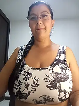 Snapshot of CelesteAlvarez1989 chatting on 19, 5, 2026 CelesteAlvarez1989 online show from 19, 5, 2026