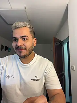 Snapshot of KevinSpenser chatting on 14, 11, 2025 KevinSpenser online show from 14, 11, 2025