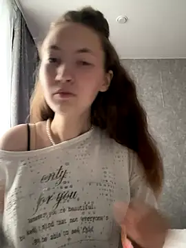 Holy Poly online show from 26, 11, 2025