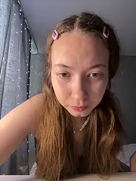 Snapshot of Holy_Poly chatting on 17, 2, 2026 Holy Poly online show from 17, 2, 2026