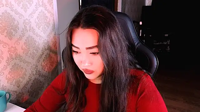 Emma Uilson online show from 15, 2, 2026