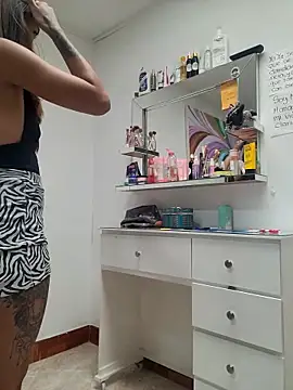 badwolf818 online show from 6, 2, 2026