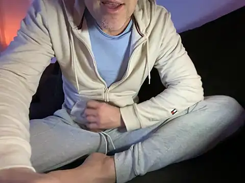 Snapshot of Brandonn1989amateur chatting on 24, 2, 2026 Brandonn1989amateur online show from 24, 2, 2026