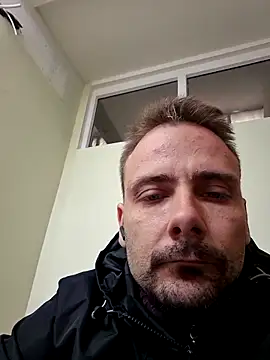 Gregorywhitelegs online show from 22, 4, 2026