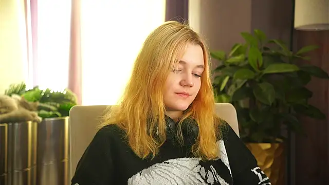 Snapshot of SindyRoskelley chatting on 18, 11, 2025 SindyRoskelley online show from 18, 11, 2025