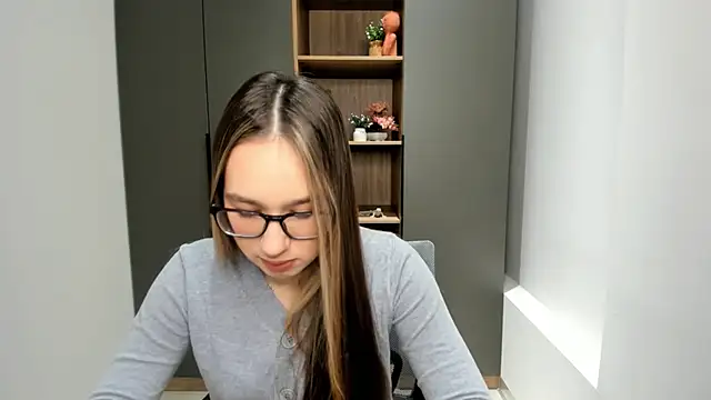 ZitaCring online show from 16, 11, 2025