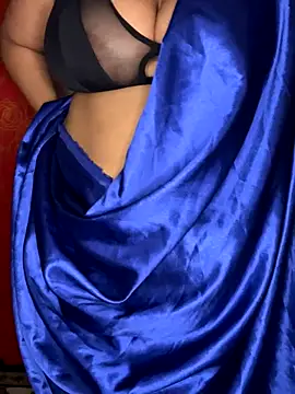 Snapshot of Monicaa___ chatting on 25, 11, 2025 Monicaa online show from 25, 11, 2025