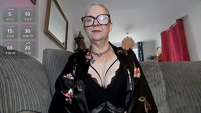 missyb x online show from 17, 12, 2025