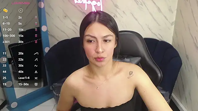 Maleja v  online show from 22, 12, 2025