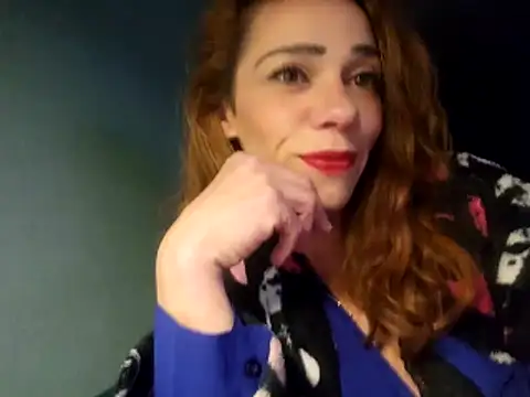 Snapshot of Mimakario chatting on 26, 11, 2025 Mimakario online show from 26, 11, 2025