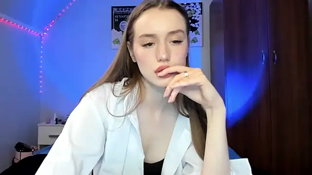 tinyglow online show from 5, 2, 2026