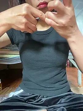 Trangbabylove online show from 15, 6, 2026