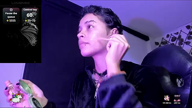 Anny Kiitty online show from 19, 4, 2026