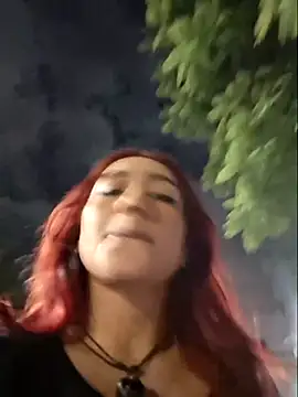 Snapshot of Eveelyn_25x chatting on 15, 11, 2025 Eveelyn 25x online show from 15, 11, 2025