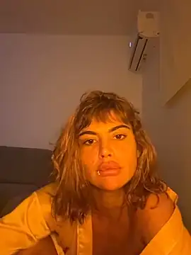 Snapshot of honeysohpia chatting on 17, 11, 2025 honeysohpia online show from 17, 11, 2025