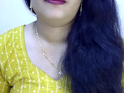 Snapshot of Muskan_Jha chatting on 24, 5, 2026 Muskan Jha online show from 24, 5, 2026