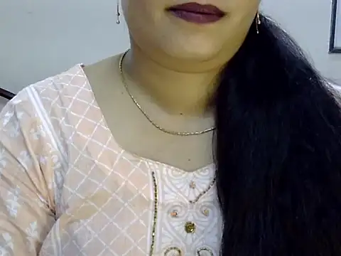 Snapshot of Muskan_Jha chatting on 25, 7, 2026 Muskan Jha online show from 25, 7, 2026