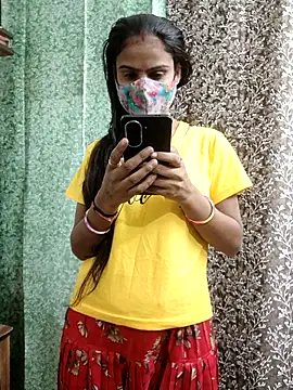 Snapshot of Muskan_12thh chatting on 17, 11, 2025 Muskan 12thh online show from 17, 11, 2025