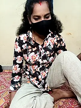 Desi Hot Queen online show from 23, 11, 2025