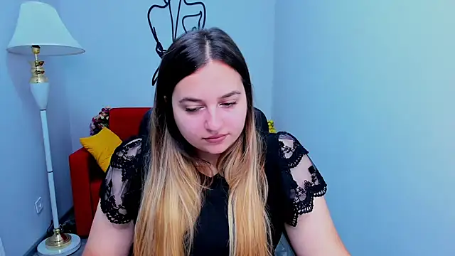 Maria Bond online show from 30, 11, 2025