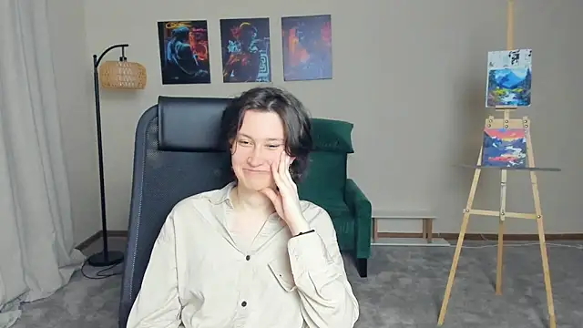 Snapshot of NenaBriand chatting on 19, 11, 2025 NenaBriand online show from 19, 11, 2025