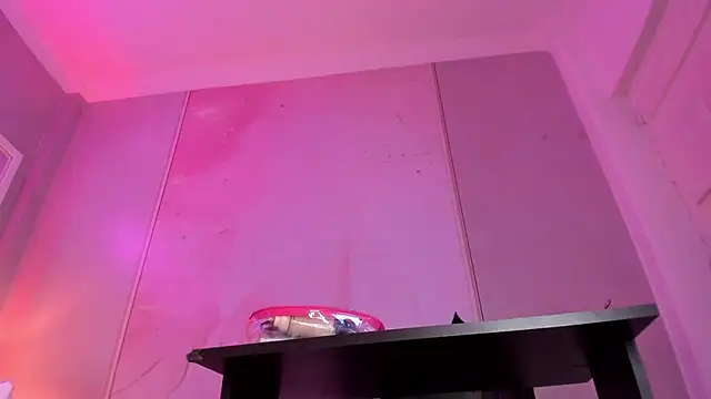 Kendall curves online show from 11, 4, 2026