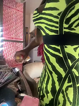 Motherbigbus online show from 24, 3, 2026