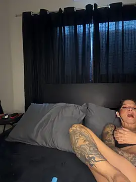 Snapshot of biadominatrix chatting on 24, 5, 2026 biadominatrix online show from 24, 5, 2026