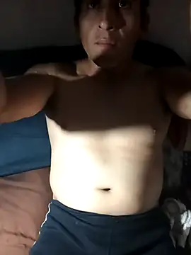 Snapshot of Deivis_cuu chatting on 3, 12, 2025 Deivis cuu online show from 3, 12, 2025