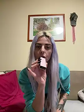 feliciafelon online show from 23, 4, 2026