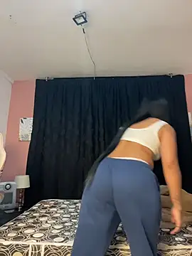 Sophie wyld online show from 18, 12, 2025