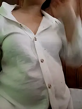 ChezyBaby online show from 1, 12, 2025