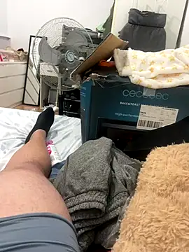 Snapshot of francis19973 chatting on 16, 11, 2025 francis19973 online show from 16, 11, 2025