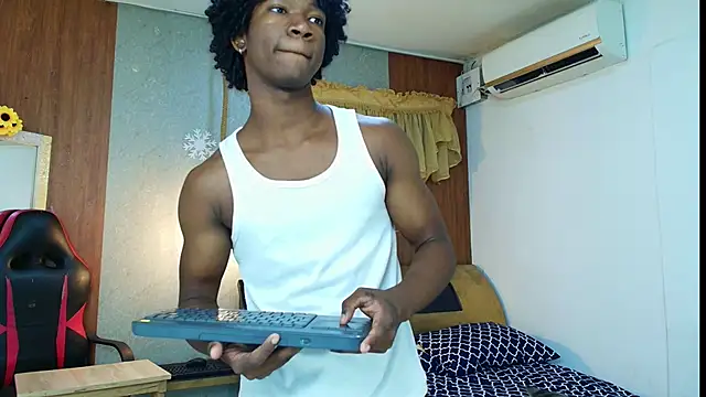 Snapshot of negga_cum chatting on 24, 2, 2026 negga cum online show from 24, 2, 2026