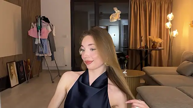 Jolienne online show from 28, 4, 2026