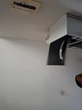 Snapshot of CLARO123F chatting on 18, 12, 2025 CLARO123F online show from 18, 12, 2025