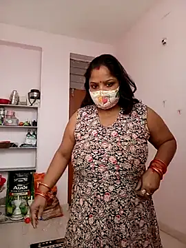 CUTE-LOVE-SWEETS online show from 12, 2, 2026