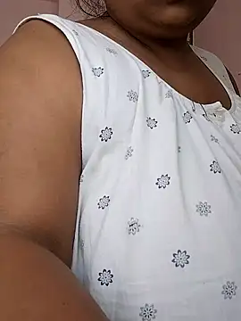 Snapshot of CUTE-LOVE-SWEETS chatting on 16, 7, 2026 CUTE-LOVE-SWEETS online show from 16, 7, 2026