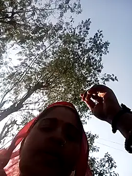 Snapshot of Seema_dube chatting on 17, 11, 2025 Seema dube online show from 17, 11, 2025