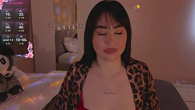 Lia May online show from 24, 11, 2025