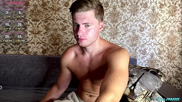 Snapshot of Maxhornyblondieman chatting on 18, 7, 2026 Maxhornyblondieman online show from 18, 7, 2026