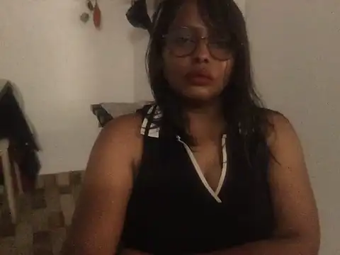 raveena hot online show from 26, 6, 2026