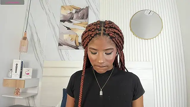 Snapshot of Afro_Luna chatting on 16, 12, 2025 Afro Luna online show from 16, 12, 2025