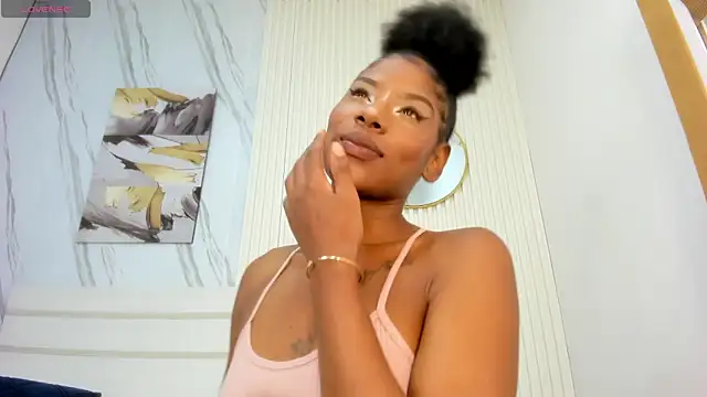 Afro Luna online show from 8, 4, 2026