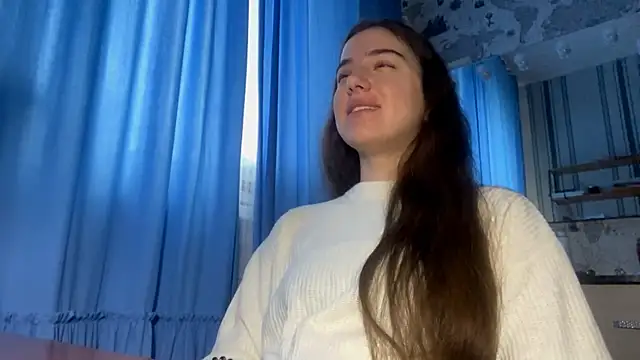 Snapshot of macanmercedes chatting on 21, 11, 2025 macanmercedes online show from 21, 11, 2025