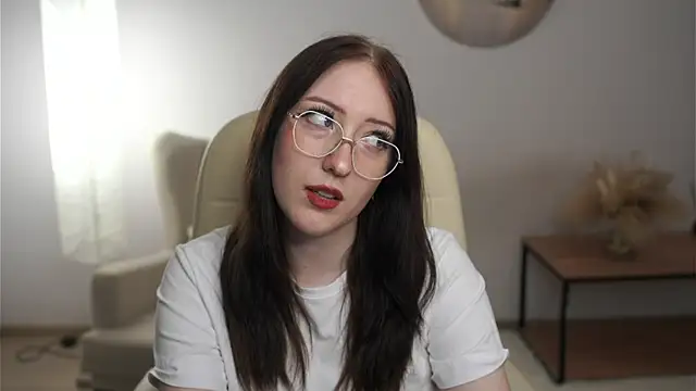 Snapshot of AyannaHerriott chatting on 18, 11, 2025 AyannaHerriott online show from 18, 11, 2025