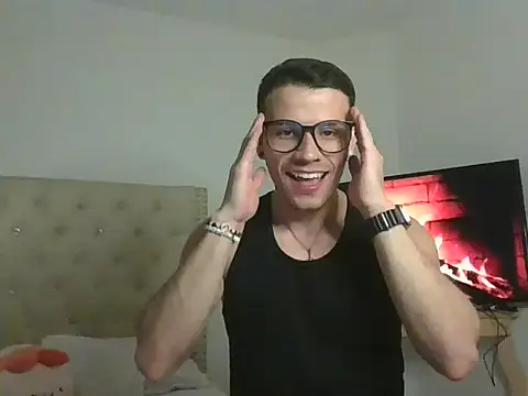 Snapshot of Liam_se chatting on 18, 11, 2025 Liam se online show from 18, 11, 2025