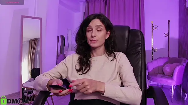 Snapshot of AnnaHarperX chatting on 22, 10, 2025 AnnaHarperX online show from 22, 10, 2025