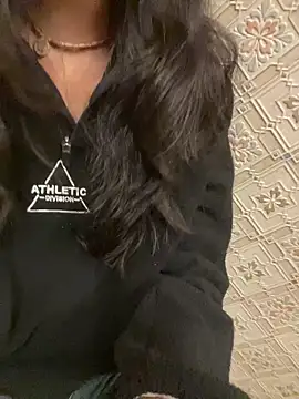 Snapshot of Neha_010 chatting on 3, 12, 2025 Neha 010 online show from 3, 12, 2025